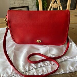 Vintage❗️❗️❗️Red Coach